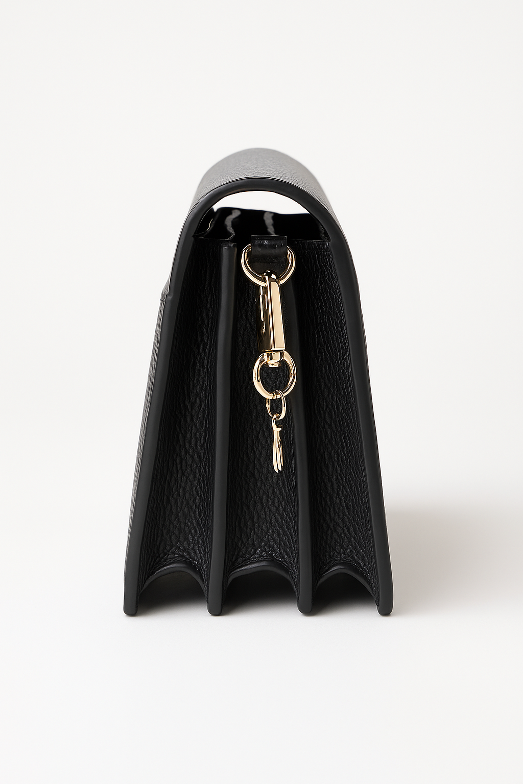 Signature Chained Crossbody – Noir Black (Limited Pre-Order)