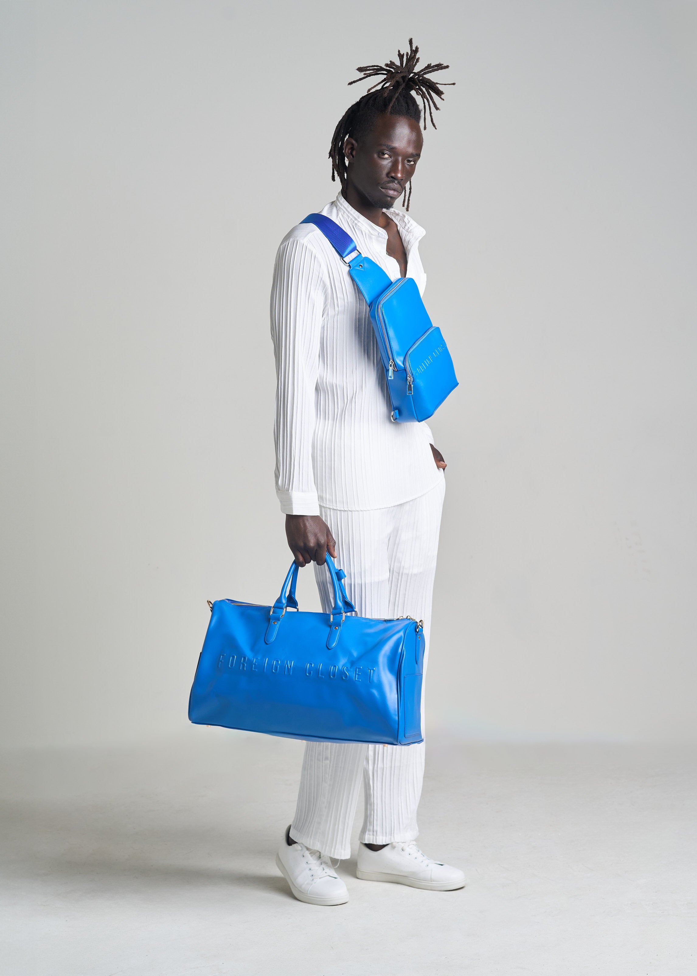 Signature Charlie Duffle (Icy Blue)